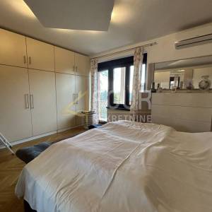 Lovran, samostojeća kuća s pogledom na more