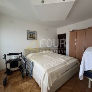 Lovran, samostojeća kuća s pogledom na more