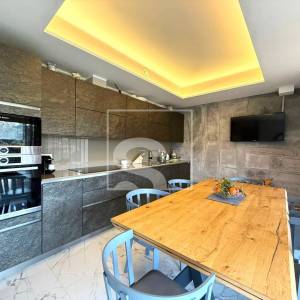 Luksuzan stan u Rovinju - 600m od plaže - PRILIKA