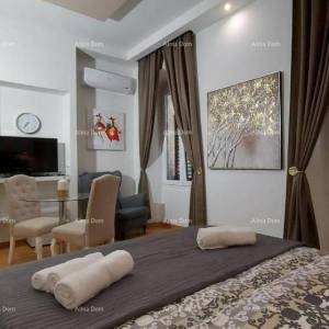 Luksuzan stan u srcu Pule – 122 m². Pješačka zona.