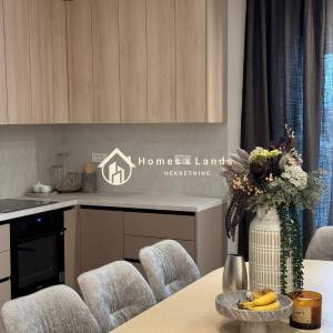 Luksuzna namještena  Villa s bazenom ,okućnicom i panoramskim pogledom