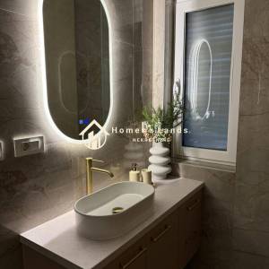 Luksuzna namještena  Villa s bazenom ,okućnicom i panoramskim pogledom