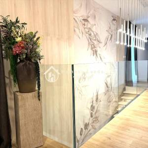 Luksuzna namještena  Villa s bazenom ,okućnicom i panoramskim pogledom