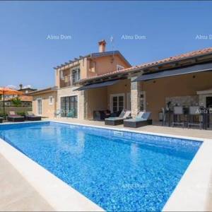 Luksuzna, potpuno namještena istarska vila s studio apartmanom, bazenom i pogledom na more, Kanfanar!