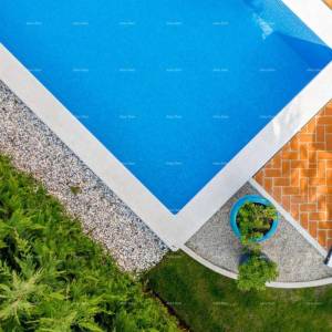 Luksuzna, potpuno opremljena vila s bazenom, Vabriga!