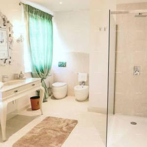 Luksuzna, potpuno opremljena vila s bazenom, Vabriga!