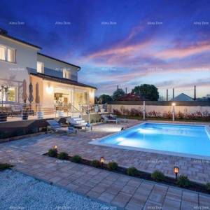 Luksuzna vila s bazenom na prodaju – Istra, okolica Barbana