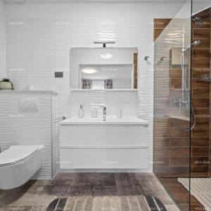 Luksuzna vila s bazenom na prodaju – Istra, okolica Barbana