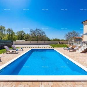 Luksuzna vila s bazenom na prodaju – Istra, okolica Barbana
