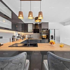 Luksuzna vila s bazenom na prodaju – Istra, okolica Barbana