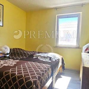 Malinska, apartman s pogledom na more, 200 m od mora! 