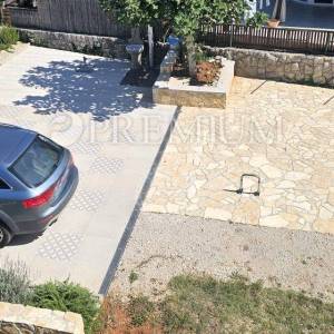 Malinska, apartman s pogledom na more, 200 m od mora! 