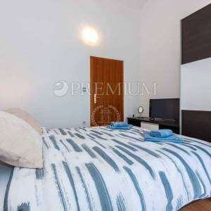 Malinska, samostojeća kuća s bazenom i pogledom na more!