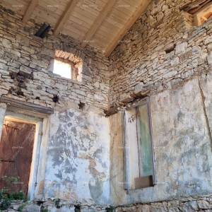 Marčana okolica, Istarsko imanje s više kamenih kuća