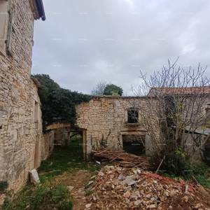 Marčana okolica, Istarsko imanje s više kamenih kuća