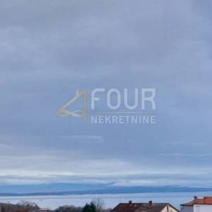 Matulji, 120m2, etaža, 3skl, terasa