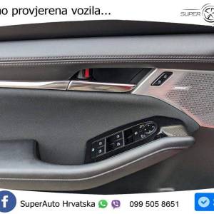 Mazda 3 2.5 e-Skyactiv G Aut. Exclusive 140 KS, MATRIX+ACC+GR SJED+BOSE+HEAD