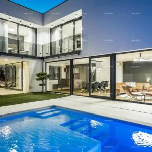 Medulin! Moderna vila.