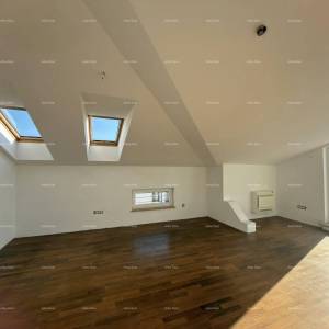 MEDULIN – penthouse s otvorenim pogledom na more, 150 m od obale