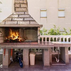 Medulin, stan sa bazenom.