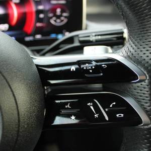 Mercedes-Benz GLC 300d 4Matic AMG *DIGITAL LIGHT, NAVIGACIJA, KAMERA*