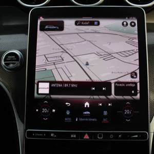 Mercedes-Benz GLC 300d 4Matic AMG *DIGITAL LIGHT, NAVIGACIJA, KAMERA*