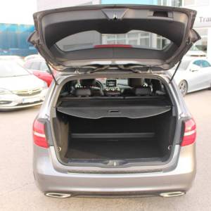 Mercedes-Benz klasa B 180d AMG AUTOMATIK *LED, NAVIGACIJA, KAMERA*