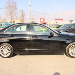 Mercedes-Benz klasa C 220d AUTOMATIK Avantgarde