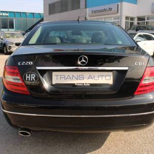 Mercedes-Benz klasa C 220d AUTOMATIK Avantgarde