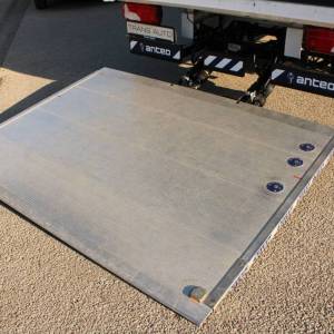 Mercedes-Benz Sprinter 315 CDi KUTIJA + RAMPA