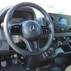 Mercedes-Benz Sprinter 315 CDi KUTIJA + RAMPA