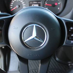 Mercedes-Benz Sprinter 315 CDi KUTIJA + RAMPA