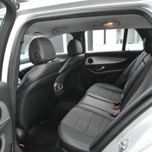 Mercedes E T 220d Aut. 194 KS, KAM+VIRT+GR SJED+LED+LANE