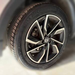 MG ZS LUXURY 1.0T GDI 111KS AT 5V - 3 godine jamstva