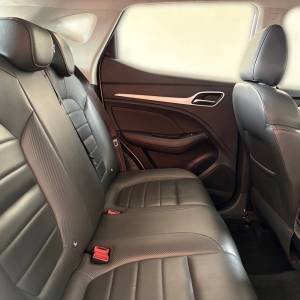 MG ZS LUXURY 1.0T GDI 111KS AT 5V - 3 godine jamstva