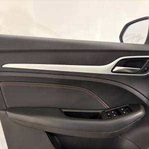 MG ZS LUXURY 1.0T GDI AT - 3 godine jamstva