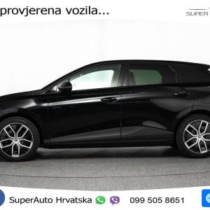 MG4 64 kWh Luxury 204 KS, ACC+360+VIRT+NAVI