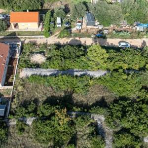 Mirna lokacija – zemljište 480 m2, Korčula