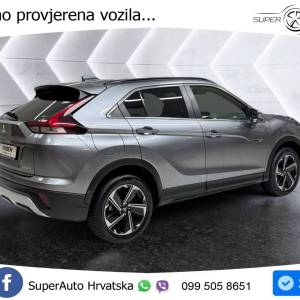 Mitsubishi Eclipse Cross 2.4 MIVEC 4WD Aut. Plus Select 188 KS, KAM+GR SJED+NAVI