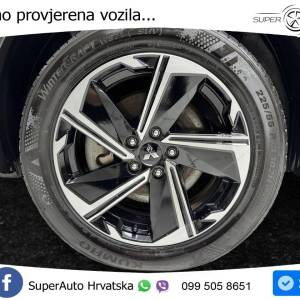 Mitsubishi Eclipse Cross 2.4 MIVEC 4WD Aut. Plus Select 188 KS, KAM+GR SJED+NAVI