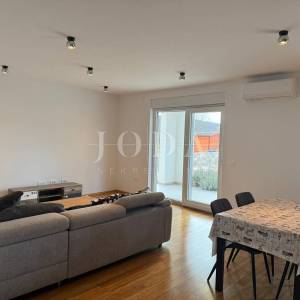 Moderna niskoenergetska kuća u Vrbniku – idealna za život ili investiciju