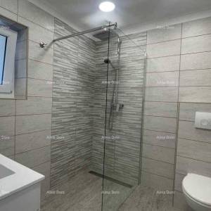 Moderna, rustikalna kamena vila s bazenom, Poreč!