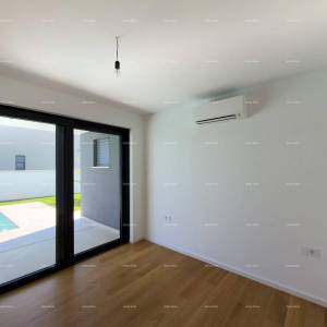 Moderna Vila 100m od mora!