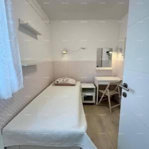 Moderno uređeni stan 200 metara od mora u Banjolama