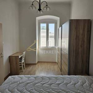 Najam, Rijeka, Centar, 1s+db