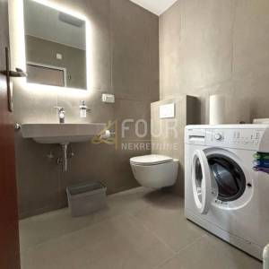 Najam, Rijeka, Krnjevo, 70m2 2s+db, balkon i pogled na more