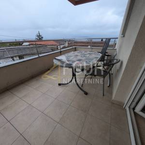 Najam, Rijeka, Pehlin, 74m2, 2s+db, balkon, pogled na more