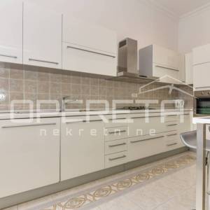 Najam, Stan, Centar, Zrinjevac, 3,5s, 160m2