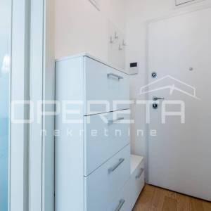 Najam, Stan, Središće, Julija Knifera, 2s, 42m2