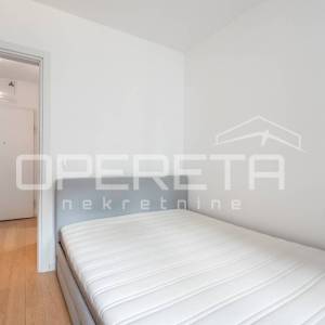 Najam, Stan, Središće, Julija Knifera, 2s, 42m2